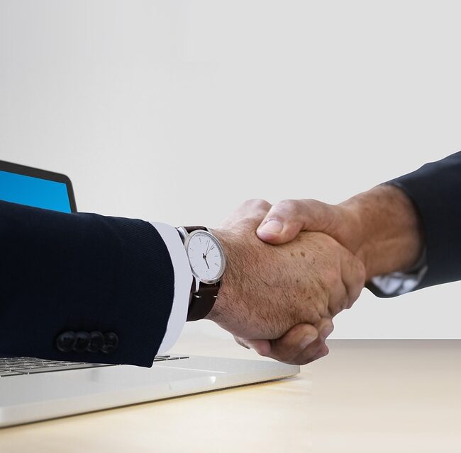 handshake, hands, laptop-4487081.jpg